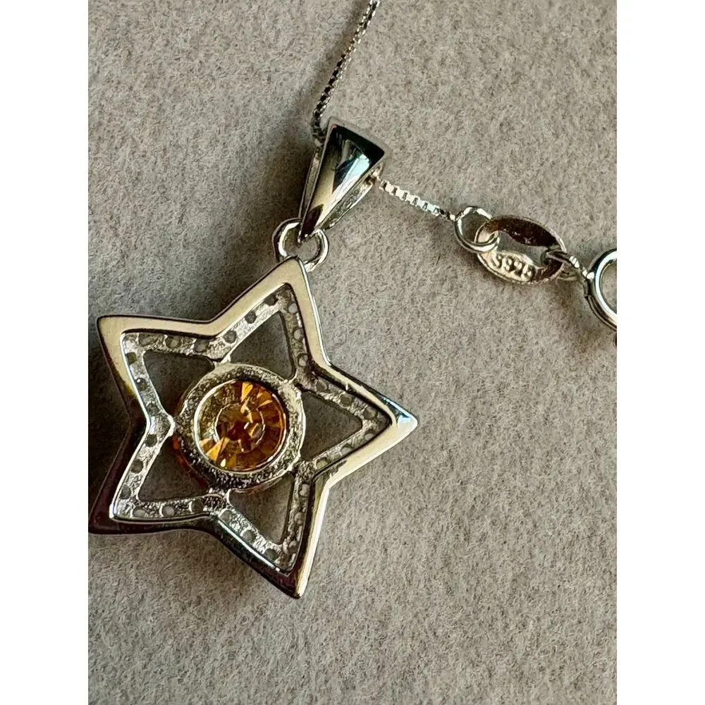 NEW 1.5ct Orange/Wht Moissanite Star 17